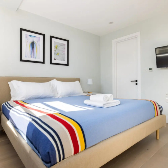 Lovely Leicester Square 2BR - Netflix Nespresso — комфортный отель в Лондоне