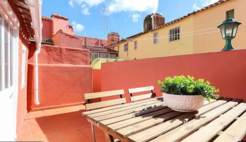 Santa Marta Apartment by Trip2Portugal — комфортный отель в Лиссабоне