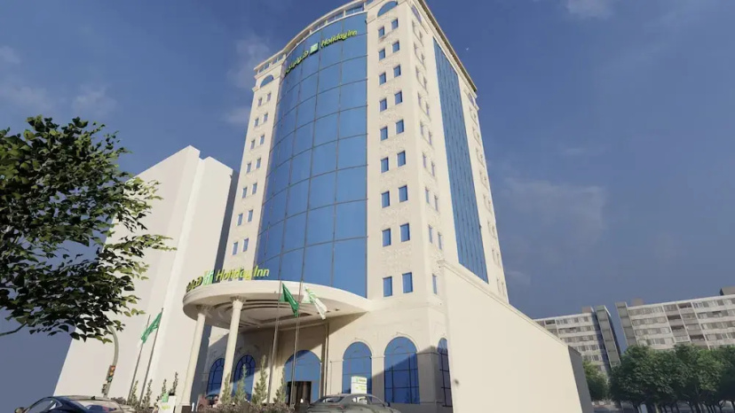 Holiday Inn Riyadh Al Malaz by IHG — забронировать отель в Рияде