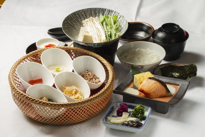 Japanese Cuisine Ryokan Koudaiji Yoshinoya — отель с удобным расположением в Киото