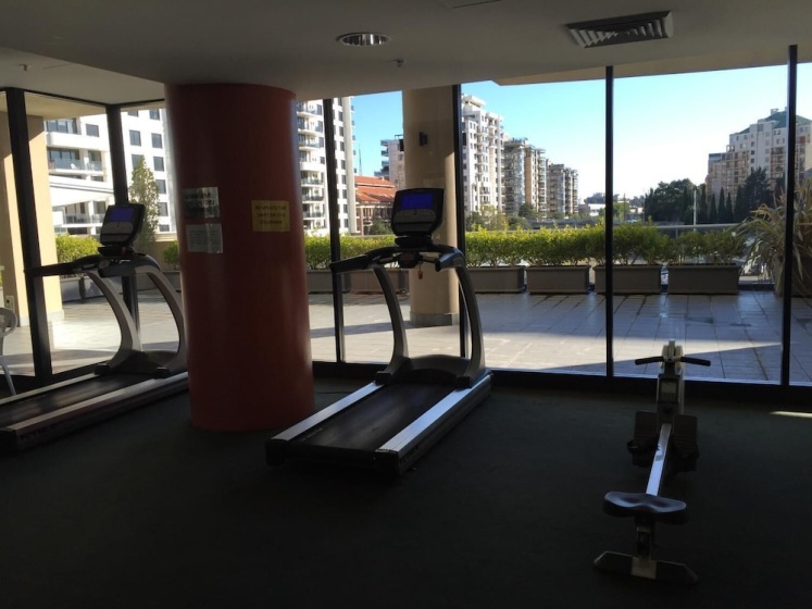 Wyndel Apartments St Leonards - Sergeants — отель с удобным расположением в Сиднее