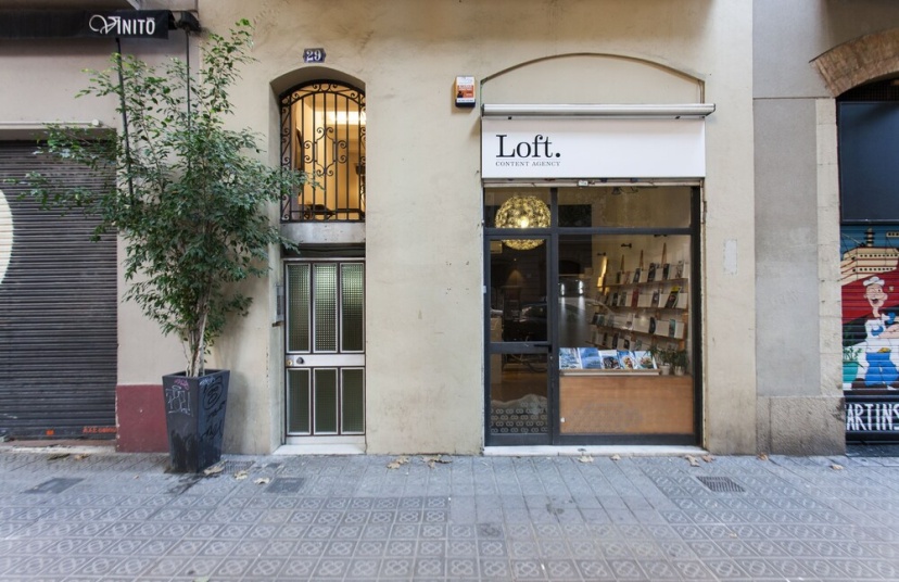 AB Sant Antoni Studio Apartment — отель в Барселоне, Испания