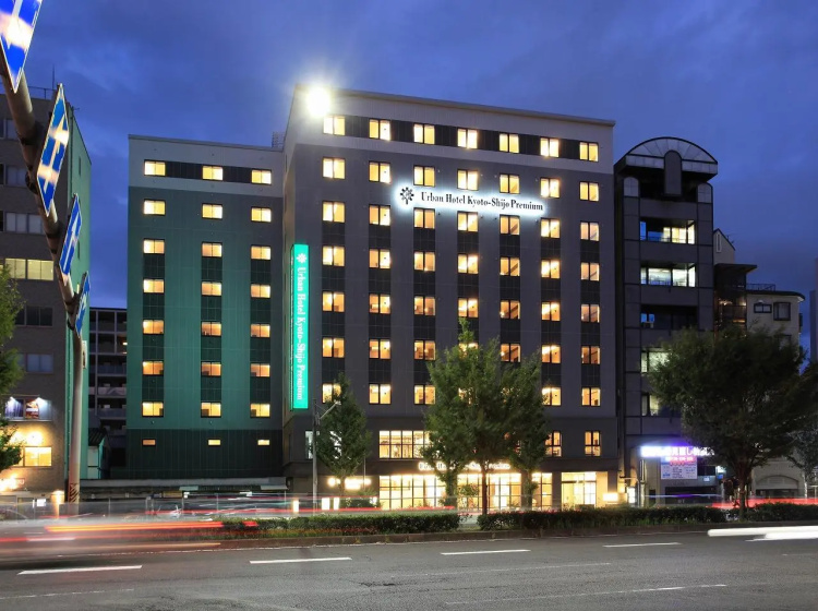 Сравните цены на Urban Hotel Kyoto Shijo Premium в Киото