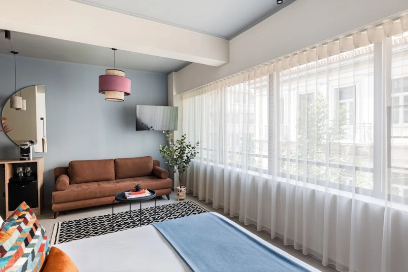 Airio Athens Suites — отель с удобным расположением в Афины