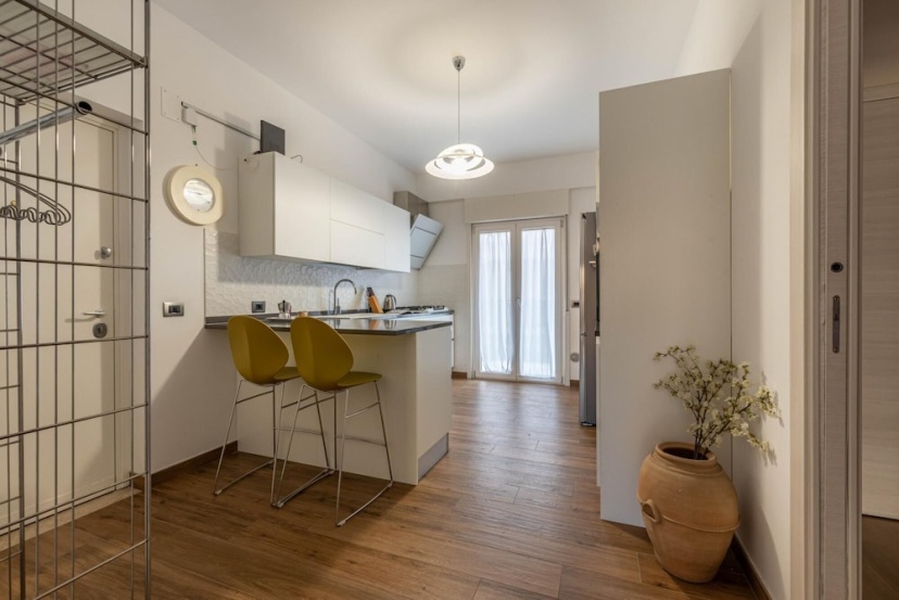 Appartamento Libert con Terrazza — забронировать отель в Палермо