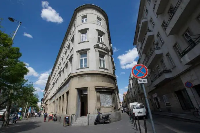 Flatiron Budapest Apartments — отель с удобствами в Будапеште