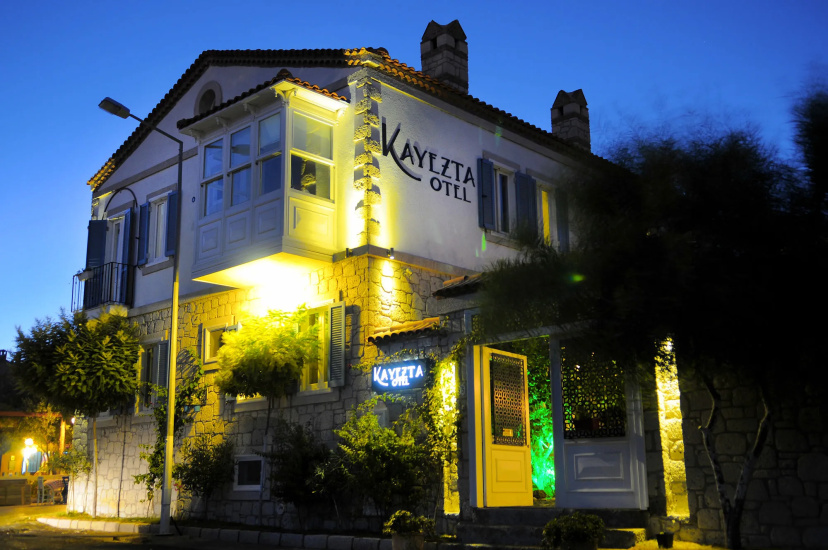 Kayezta Hotel Alacati — отель с удобствами в Чешме