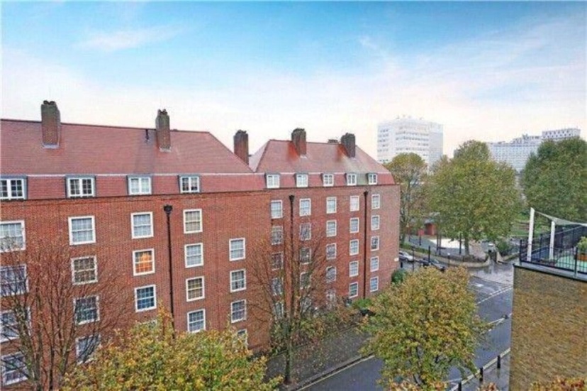 Цены на Lovely 3-bed Apartment in Central London в Лондоне