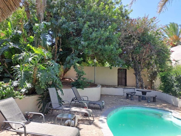Tuscan Bliss Guest House — отель с удобным расположением в Кейптауне