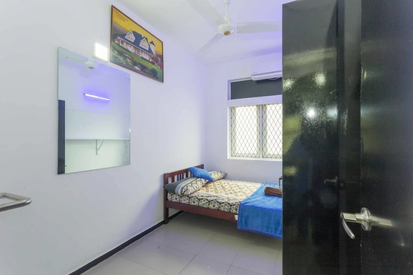 Manning 2BR Apartment in Wellawatta with AC — комфортный отель в Коломбо