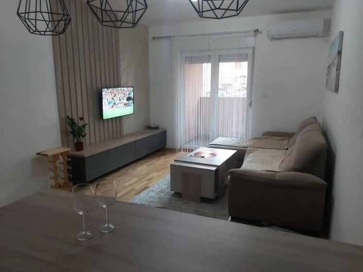 Stylish charming apartment — отель в Подгорице, Черногория