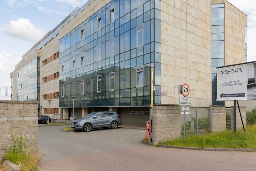 Studios 216 Jerozolimskie Ave by Renters — комфортный отель в Варшаве