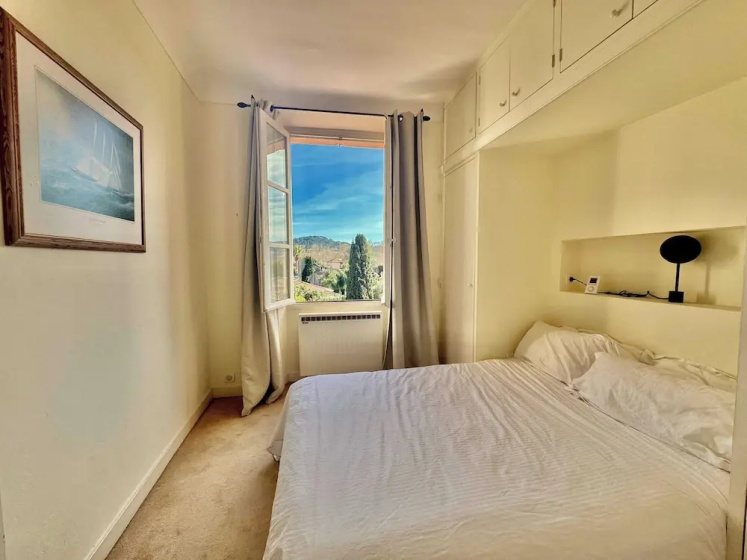 Charming Appt- Ac-1br-4p - Beach 5min-st-tropez — забронировать отель в Сент-Тропезе
