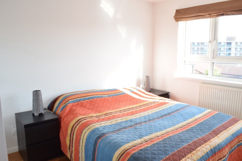 2 Bedroom Apartment With Terrace in West Kensington — комфортный отель в Лондоне
