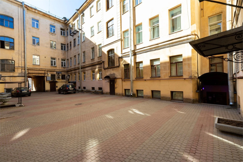 Мойка 28 у Эрмитажа — забронировать отель в Санкт-Петербурге