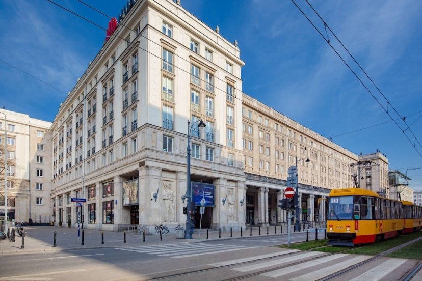Apartment Warsaw Plac Konstytucji — отель с удобствами в Варшаве