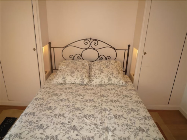 Цены на Apartment Passy в Париже