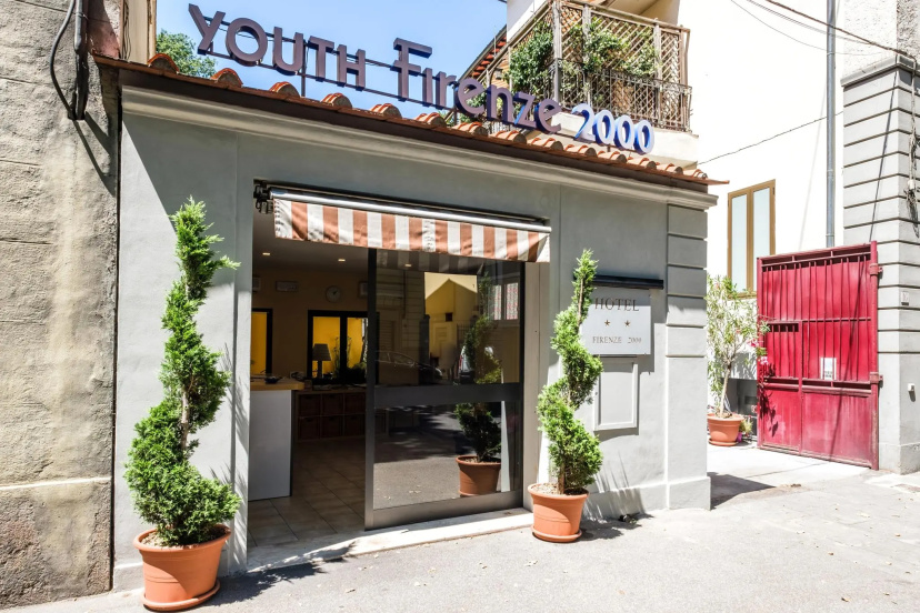 Hotel Firenze 2000 2 — отель в Флоренции, Италия