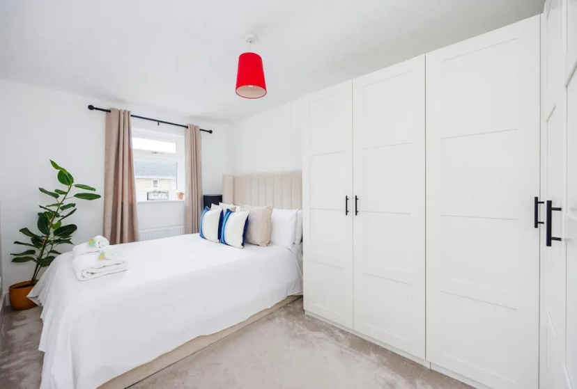 Stylish 3-bed Home in East London Free Parking — комфортный отель в Лондоне