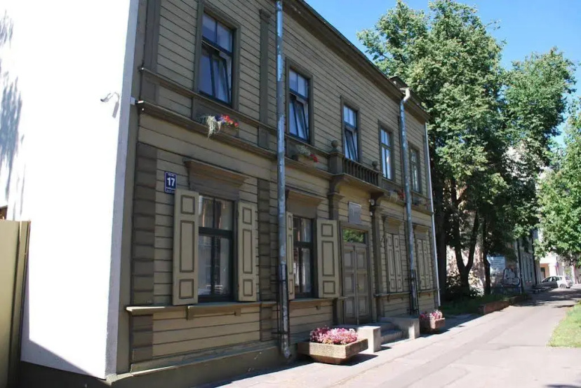 Ļeņina apartamenti — комфортный отель в риге