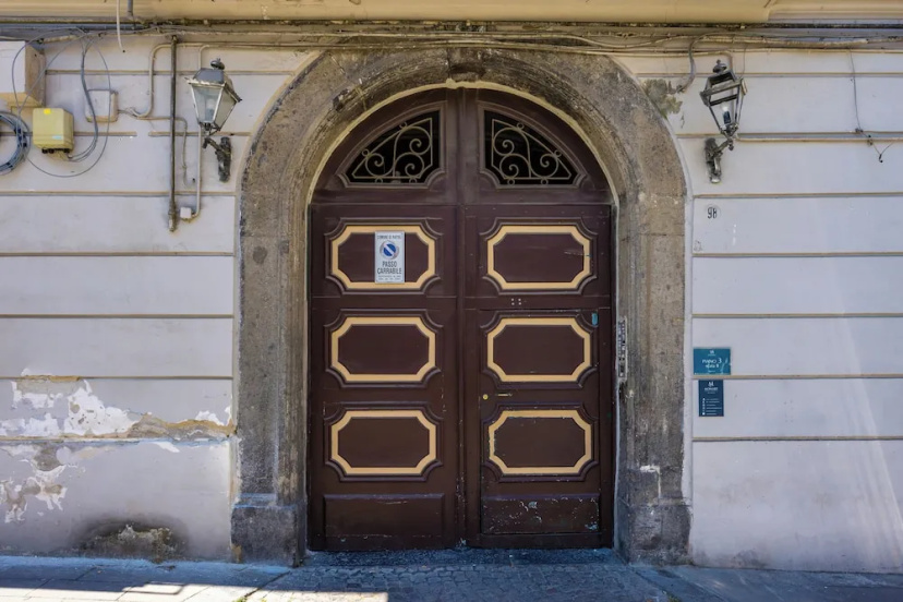 Cavour Art and Museum Flat by Napoliapartments — забронировать отель в Неаполе