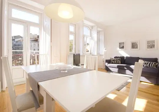 Цены на Rent4Days Dom Carlos Apartments в Лиссабоне