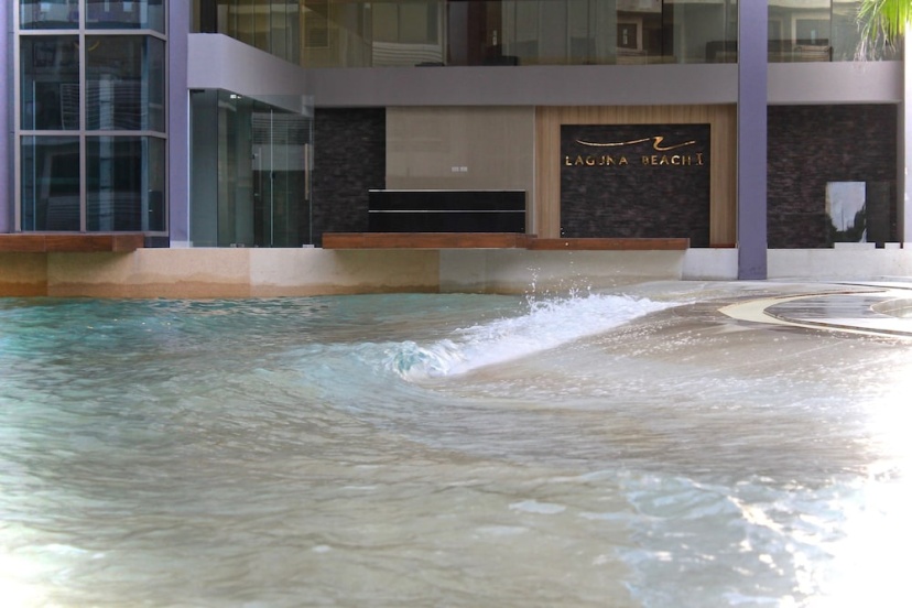 Laguna Beach Resort Jomtien — отель с удобствами в Паттайе