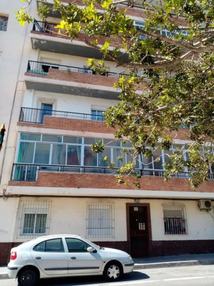 Цены на Apartments Plaza de las Escuelas в Аликанте