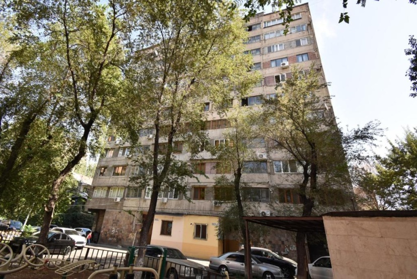 RetroCity Apartments at Mashtots Avenue — отель с удобным расположением в Ереван