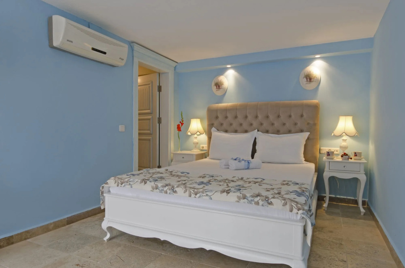 Alacati Roka Tas Otel — отель в удобной локации в Чешме