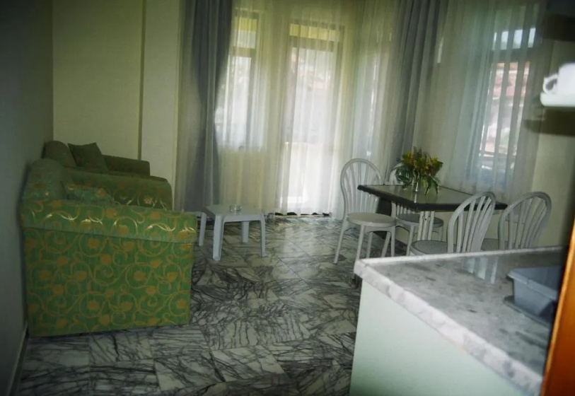 Ozay Apart Hotel — отель в удобной локации в Ичмелер