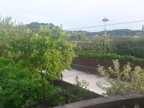 Green Yard — отель с удобным расположением в Кутаиси