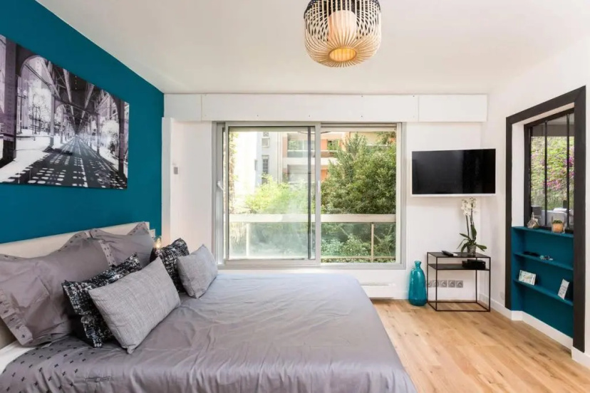 Appartement d'architect neuf proche Tour Eiffel P78 — отель с удобствами в Париже