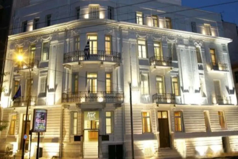 Art Hotel Athens — всё о проживании в Афины