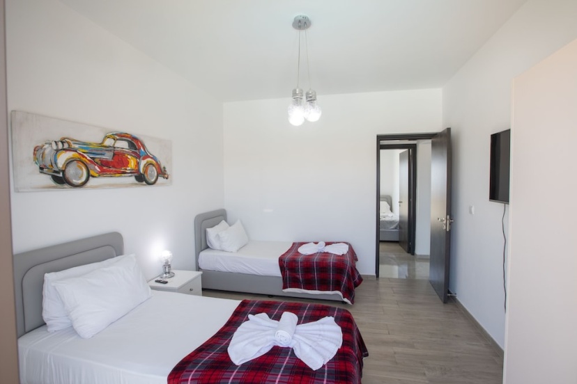 Villa Sienna, Fabulous 6bdr Protaras Villa — отель с удобствами в Протарас