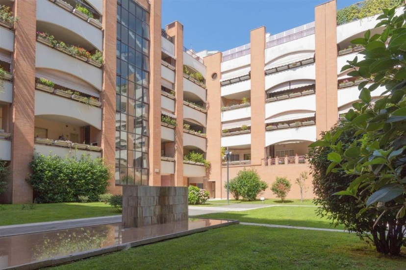 Beautiful 1-bed Apartment in Roma — забронировать отель в Риме