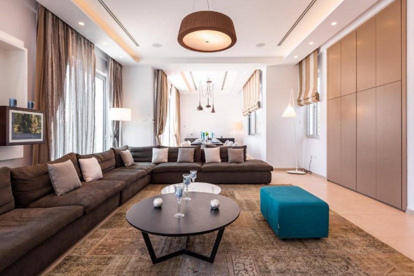 Villa Dione by Ezoria — забронировать отель в Айя-Напа