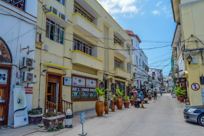 Tembo House Hotel & Apartments — комфортный отель в Занзибар