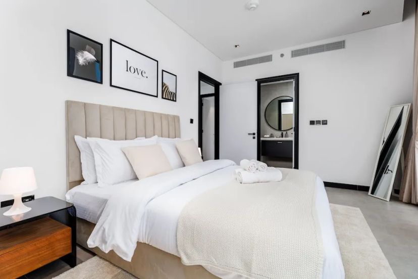 Цены на Waves - Urban Retreat Waterfront Elegance at 15 Northside в Дубае