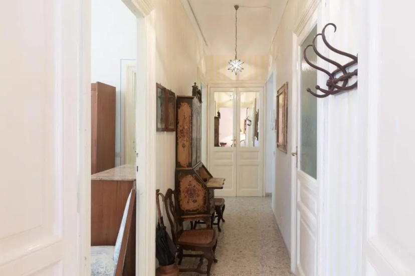 Nizza Bourgeois Family Apartment — отель с удобным расположением в Риме