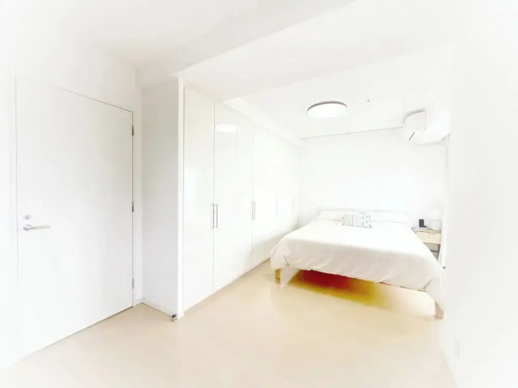 Namba Luxury Mansion — забронировать отель в Осаке