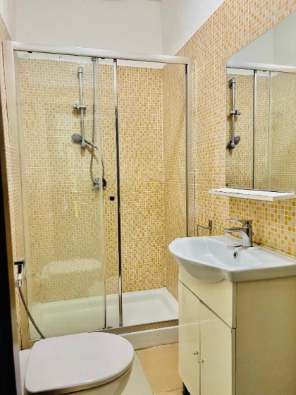 Цены на Roma Guest House в Риме