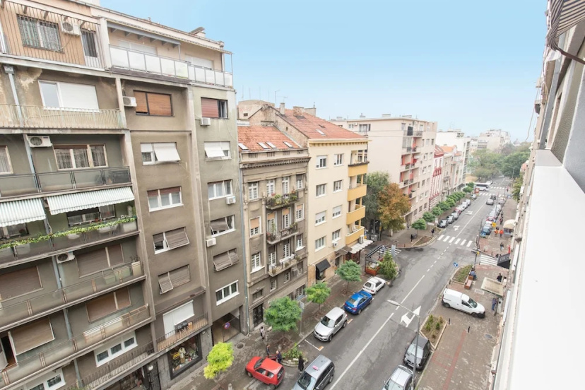 Belgrade Center Apartment Slavija Square — отель в Белграде, Сербия