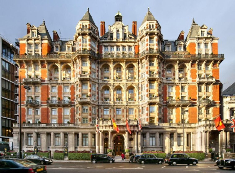 Executive Knightsbridge Apartment — отель с удобным расположением в Лондоне