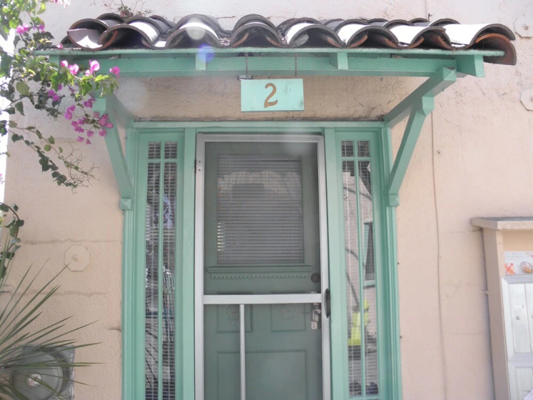 Abbot Kinney Apartment — забронировать отель в Лос-Анджелесе