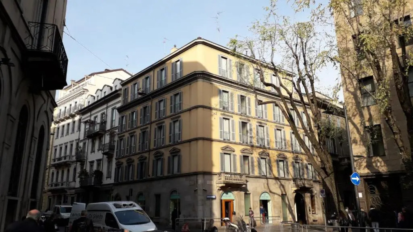 Residence Borgonuovo Uno Apartments — отель в Милане, Италия
