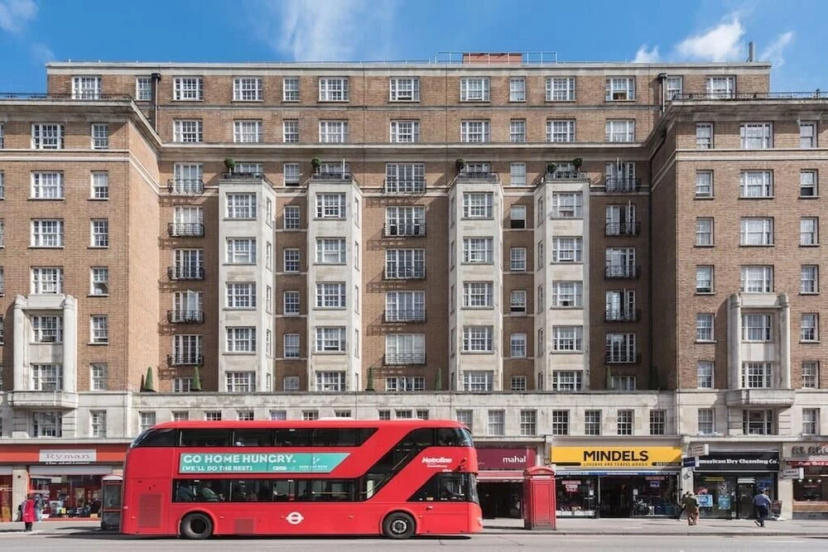 Cosy Central Apartments - Oxford Street — отель с удобным расположением в Лондоне
