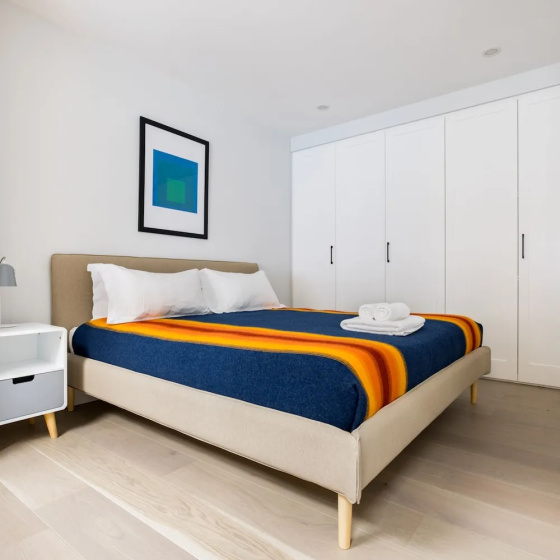 Цены на Cool Leicester Sq Studio - Netflix Nespresso в Лондоне