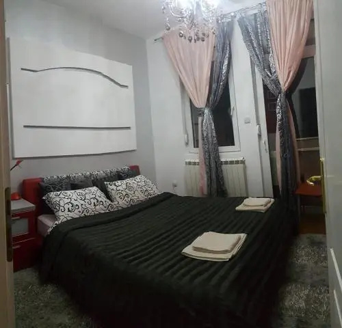4U Apartment — отель в Белграде, Сербия