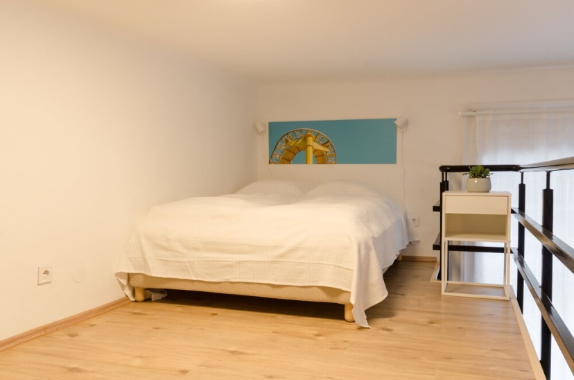 Yellow Tee Apartment 3 — отель в Будапеште, Венгрия